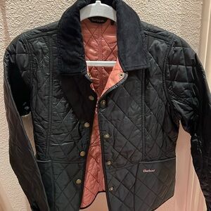 Barbour quilted jacket excellent condition size 12/13 Youth XL black with pink